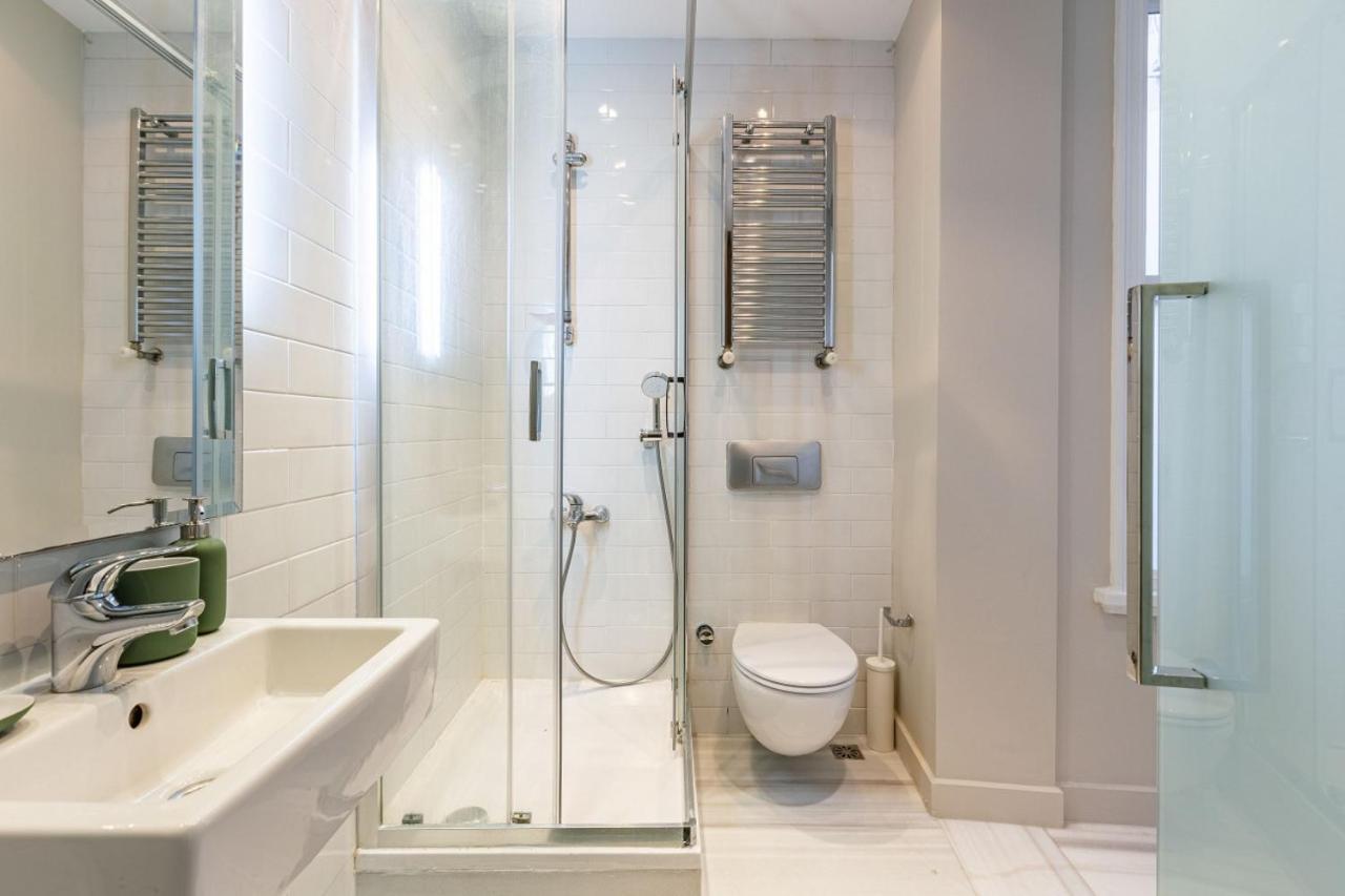 Apartament Mesmerizing Flat With Bosphorus View In Beyoglu Stambuł Zewnętrze zdjęcie