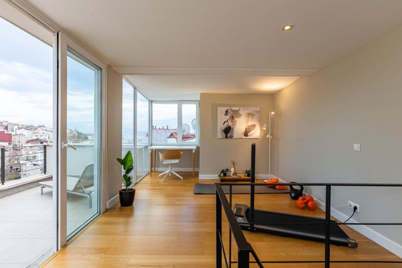 Apartament Mesmerizing Flat With Bosphorus View In Beyoglu Stambuł Zewnętrze zdjęcie